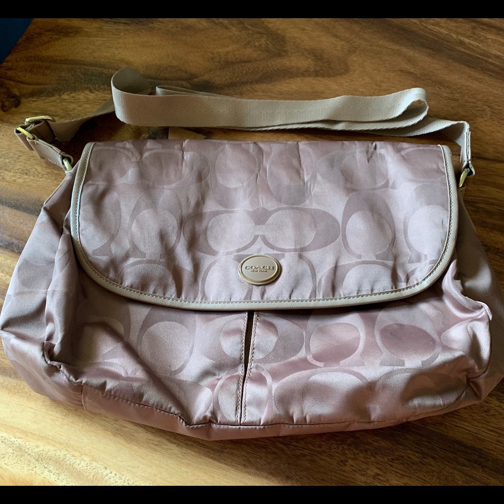 💯-% Authentic COACH MESSENGER BAG